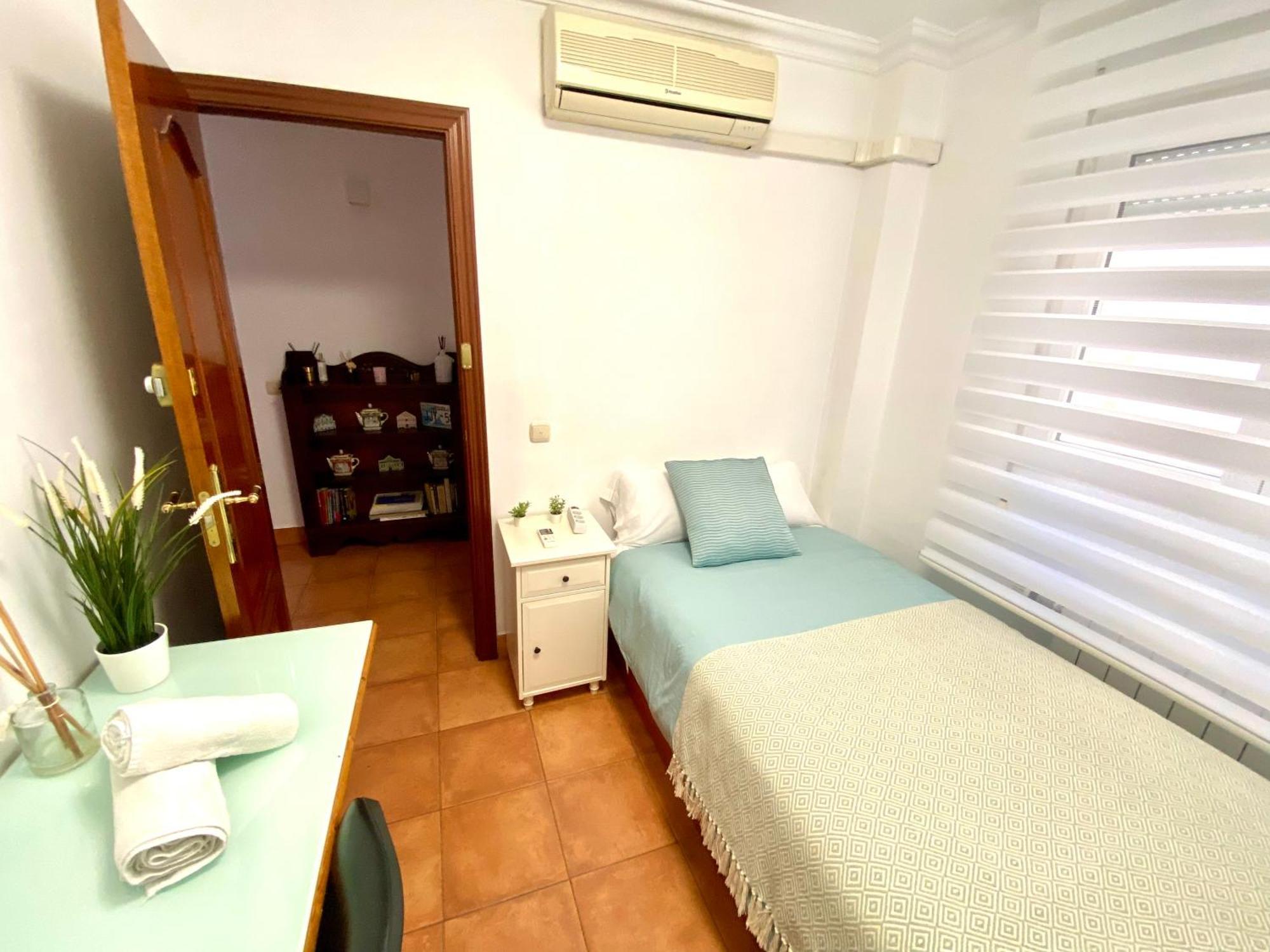 Hevres Centro Habitacion Habitación en casa particular Málaga